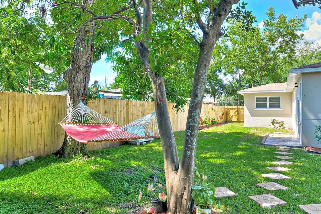 Spacious House With Big Backyard In N. Hyde Park / Close To Downtown แทมปา ภายนอก รูปภาพ